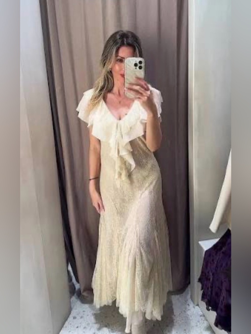 🔥🔥Zara ZW collection Lace Ruffle V-Neck dress